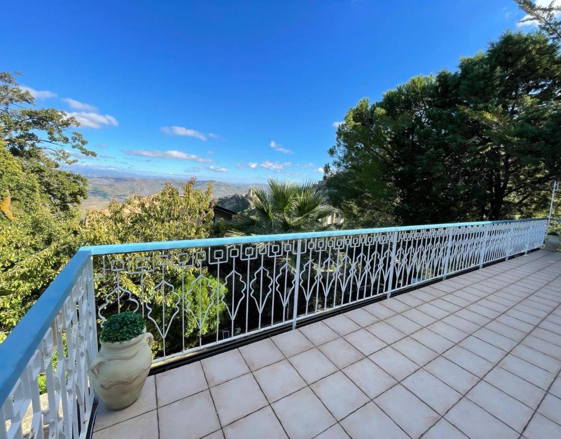 Vila Valateddi Cammarata Exteriér fotografie
